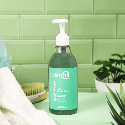 Mamaearth Vitamin C Oil-Free Moisturizer 80 g + Clensta Body Wash Exfoliate (275 Ml) | COMBO.